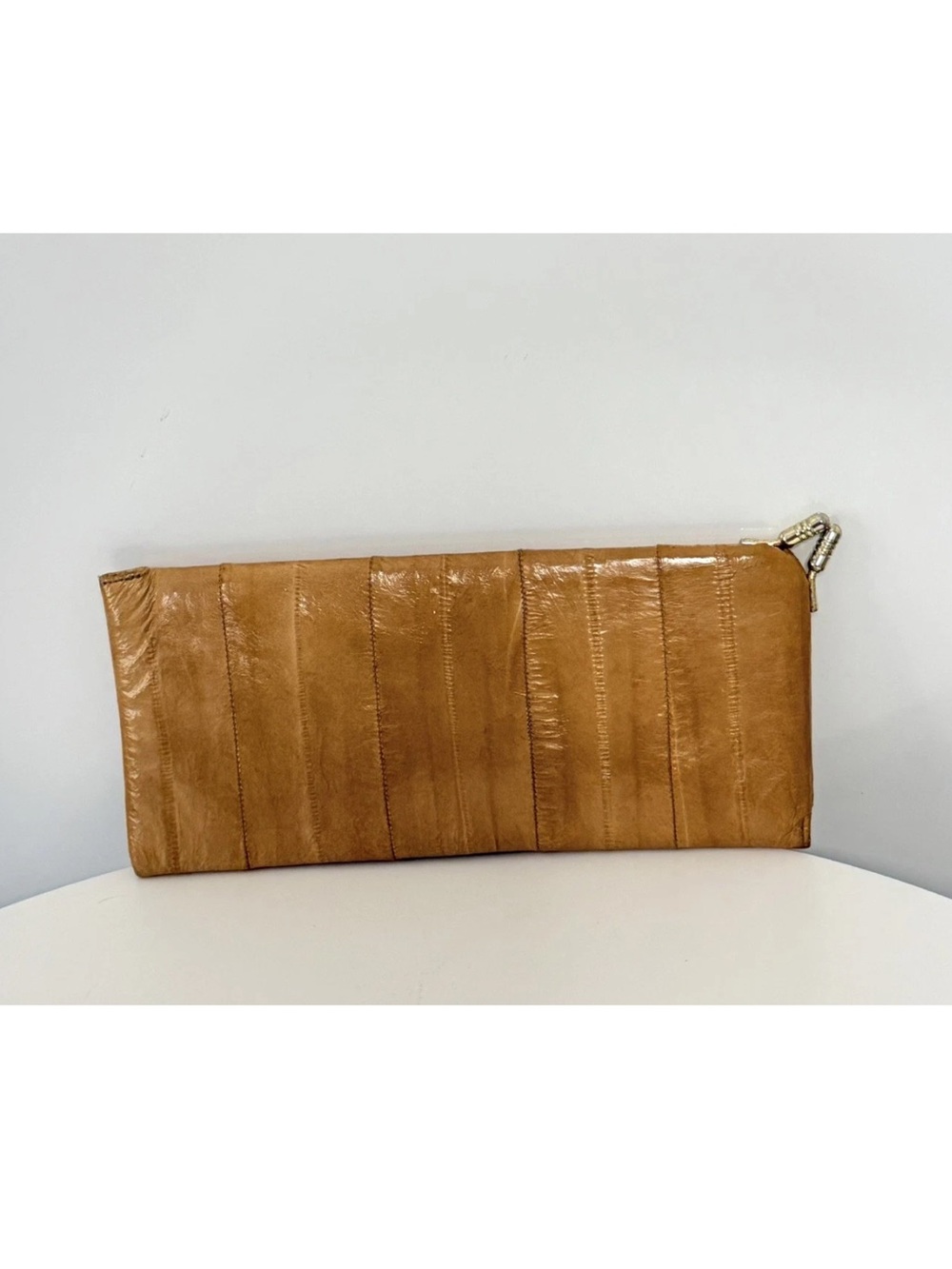 Vintage Eel Skin Kisslock Frame Clutch Wallet.